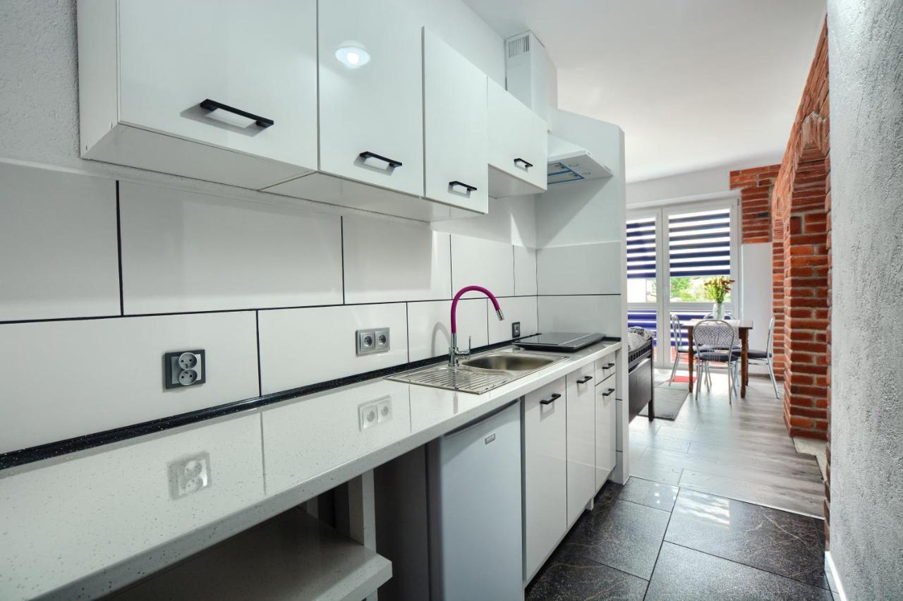 Ceglany Apartament Ustrzyki Dolne Exterior photo